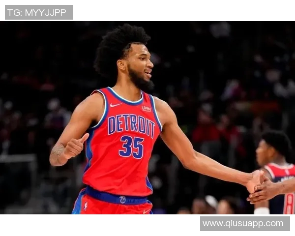 巴格利替补出战9分钟勇斗恩比德贡献6分3篮板3助攻1抢断表现亮眼